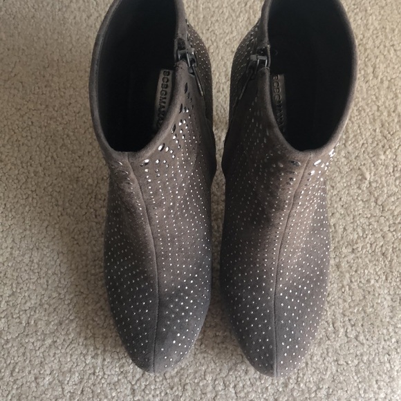 Studded suede ankle boots - Picture 6 of 12